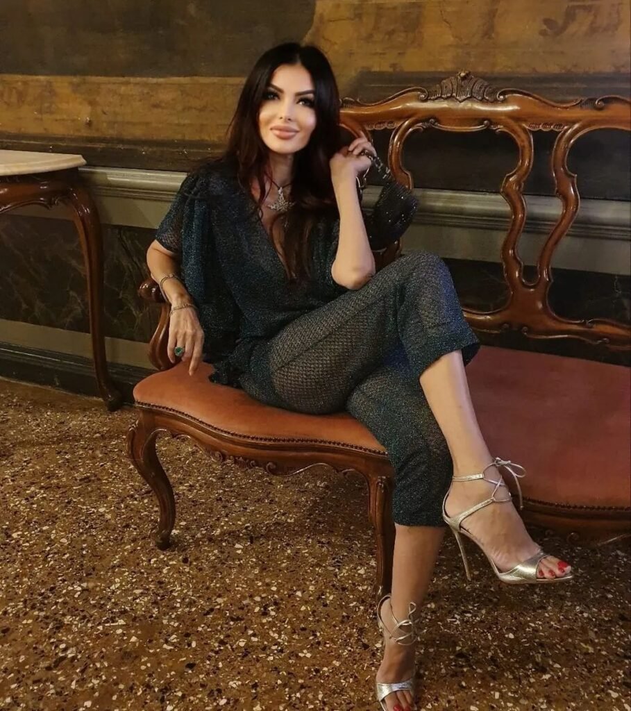 Unveiling the Inner Beauty: Consuela Di Monaco’s Rise in the World of Glamour
