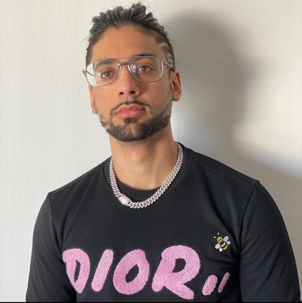 The leading guru on organic instagram growth, Siamack AKA Sia Yaghobi
