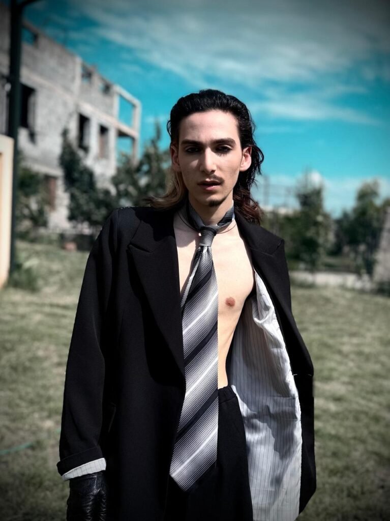 Nikoloz Vasadze known as Niksy is an artist and a music producer.