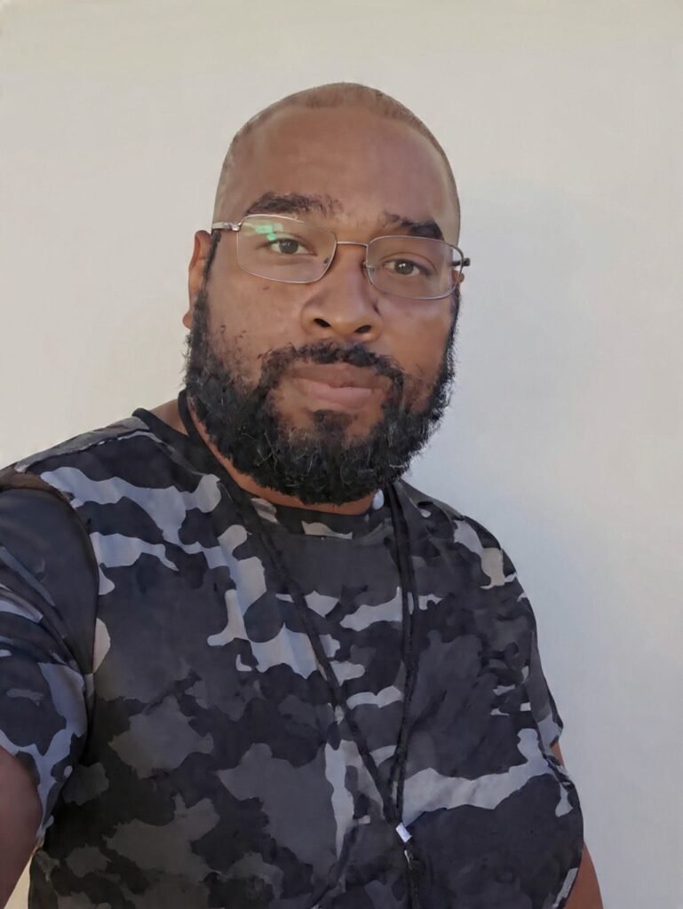 Seks Sekou Wilson – Marine, Photographer, Creative Entrepreneur